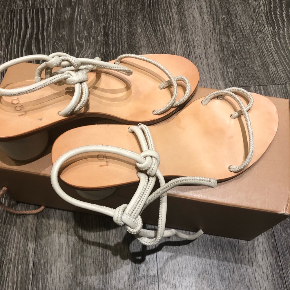 LOQ XAVI SANDALS
